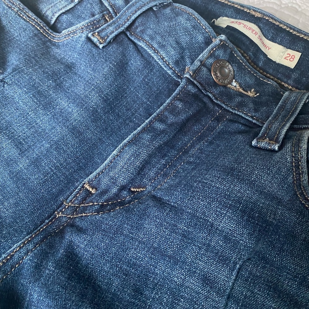 Womens Levi Jeans